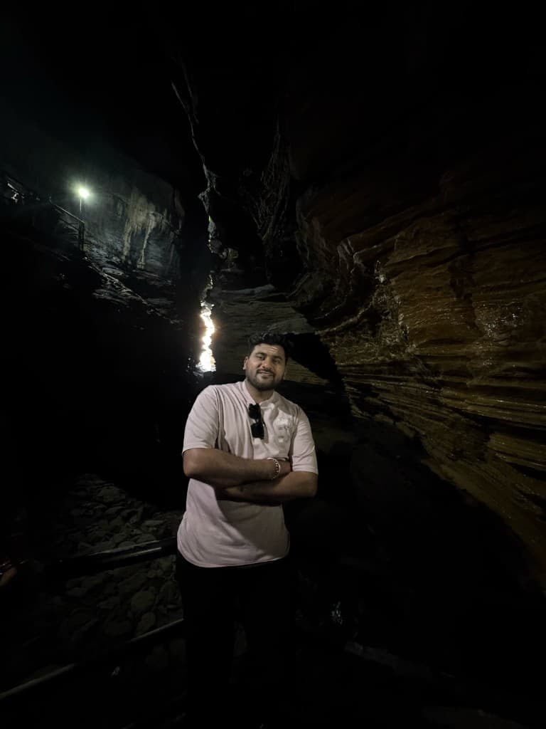 Mahendra cave travel memory